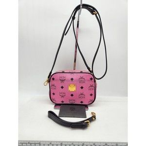❤️SOLD❤️MCM Pink Camera/Wristlet Bag 516MCMZAAF